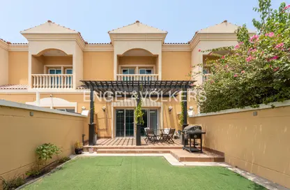 تاون هاوس - 2 غرف نوم - 2 حمامات للايجار في تاونهاوس طراز البحر المتوسط - مثلث قرية الجميرا - دبي