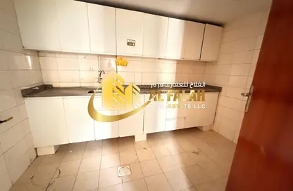 Apartment - 1 Bedroom - 1 Bathroom for rent in Al Qulaya'ah - Al Sharq - Sharjah