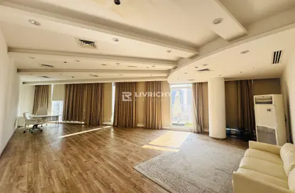 Office Space - Studio - 1 Bathroom for rent in Park Lane Tower - Business Bay - Dubai