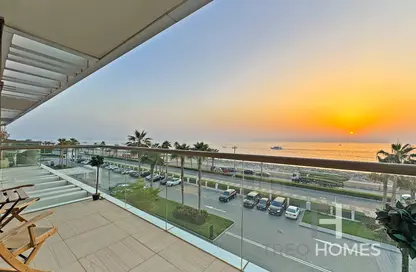 Apartment - 2 Bedrooms - 3 Bathrooms for rent in The 8 - The Crescent - Palm Jumeirah - Dubai