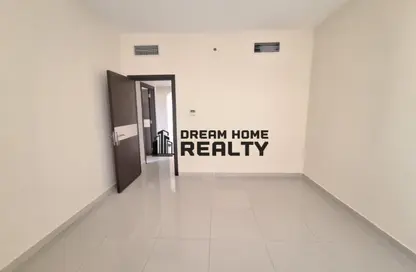 Apartment - 2 Bedrooms - 2 Bathrooms for rent in New Al Taawun Road - Al Taawun - Sharjah