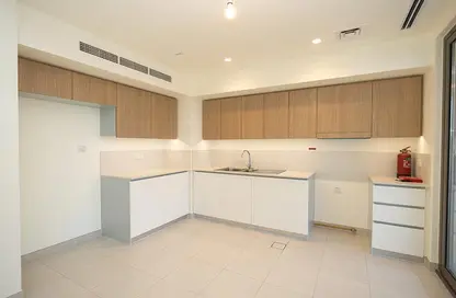 Townhouse - 3 Bedrooms - 4 Bathrooms for sale in Parkside 2 - EMAAR South - Dubai South (Dubai World Central) - Dubai