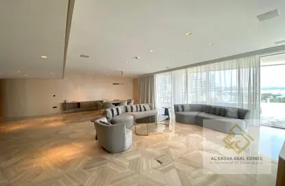 Living Room image for: Penthouse - 4 Bedrooms - 5 Bathrooms for sale in FIVE Palm Jumeirah - Palm Jumeirah - Dubai, Image 1