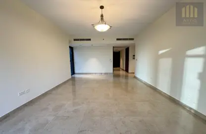 شقة - 2 غرف نوم - 4 حمامات للايجار في مشروع إثراء ديرة - ديرة - دبي