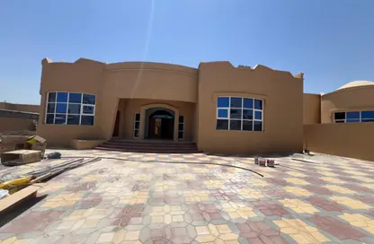 Villa - 4 Bedrooms - 6 Bathrooms for rent in Al Dhait South - Al Dhait - Ras Al Khaimah