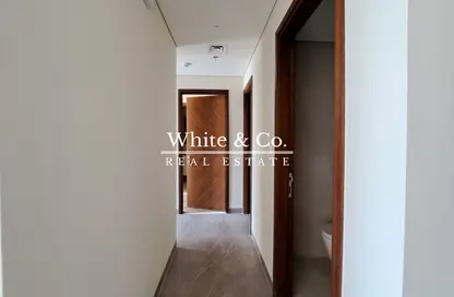 شقة - 2 غرف نوم - 3 حمامات للبيع في لا ريزيدنسا - الضاحية 10 - قرية الجميرا سركل - دبي