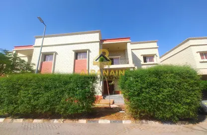 فيلا - 5 غرف نوم - 6 حمامات للايجار في جزات عريقة - المرخانية - العين