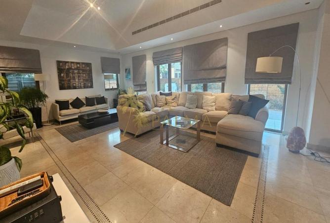 15606498 - Property Image 2