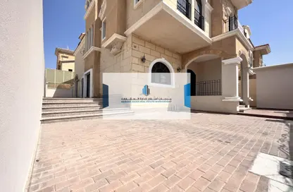 Villa - 5 Bedrooms - 5 Bathrooms for rent in Al Maqtaa - Abu Dhabi