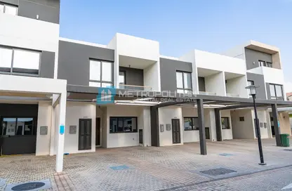 Townhouse - 3 Bedrooms - 5 Bathrooms for sale in Faya at Bloom Gardens - Bloom Gardens - Al Salam Street - Abu Dhabi Townhouse - 3 Bedrooms - 5 Bathrooms for sale in Faya at Bloom Gardens - Bloom Gardens - Al Salam Street - Abu Dhabi