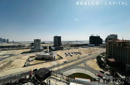 Apartment - 2 Bedrooms - 2 Bathrooms for sale in Binghatti Avenue - Al Jaddaf - Dubai
