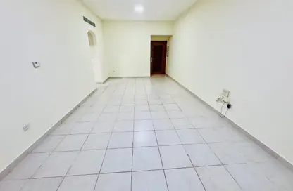 Apartment - 2 Bedrooms - 2 Bathrooms for rent in Al Barsha 1 - Al Barsha - Dubai