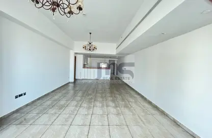 Apartment - 2 Bedrooms - 3 Bathrooms for rent in Marina Residences 3 - Marina Residences - Palm Jumeirah - Dubai
