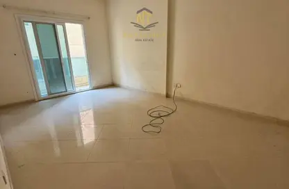 Apartment - 2 Bedrooms - 2 Bathrooms for sale in Al Majaz 3 - Al Majaz - Sharjah