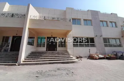 Villa - 4 Bedrooms - 6 Bathrooms for rent in Mohamed Bin Zayed City - Abu Dhabi