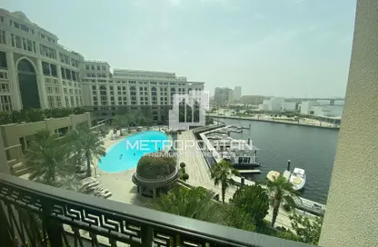 Pool image for: Apartment - 4 Bedrooms - 5 Bathrooms for rent in Palazzo Versace - Culture Village - Dubai, Image 1
