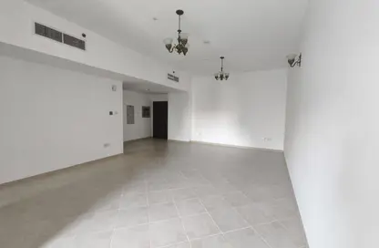 Apartment - 3 Bedrooms - 4 Bathrooms for rent in Al Shafar Tower - Barsha Heights (Tecom) - Dubai