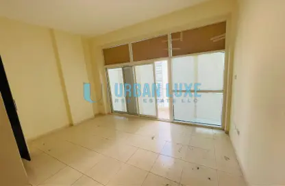 Apartment - Studio - 1 Bathroom for rent in Royal Residence 1 - Royal Residence - Dubai Sports City - Dubai
