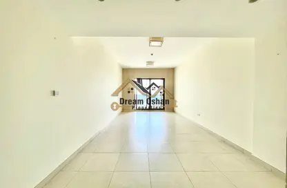 Apartment - 3 Bedrooms - 4 Bathrooms for rent in Al Waleed Garden 1 - Al Waleed Garden - Al Jaddaf - Dubai