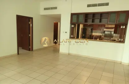 Apartment - 2 Bedrooms - 2 Bathrooms for rent in Turia Tower B - Turia - The Views - Dubai