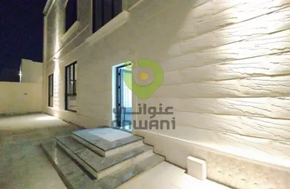 Villa - 6 Bedrooms - 7 Bathrooms for rent in Madinat Al Riyad - Abu Dhabi