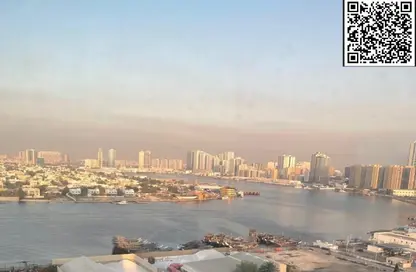 شقة - غرفة نوم - 2 حمامات للبيع في أورينت تاور 2 - أورينت تاور - البستان - عجمان