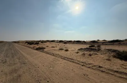 أرض - استوديو للبيع في آلصجعه - الشارقة