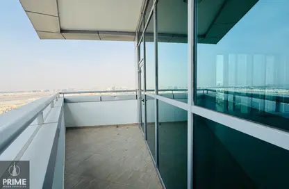 Apartment - 3 Bedrooms - 3 Bathrooms for rent in Danet Abu Dhabi - Abu Dhabi