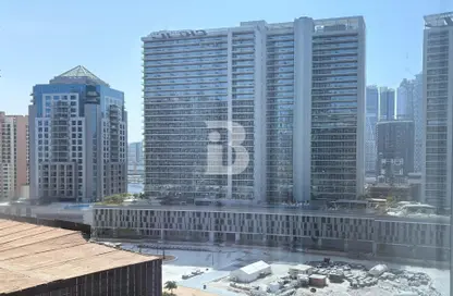 Office Space - Studio for rent in Tamani Art Tower - Business Bay - Dubai