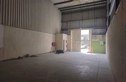 Warehouse - Studio - 1 Bathroom for rent in Al Qusais Industrial Area 3 - Al Qusais Industrial Area - Al Qusais - Dubai