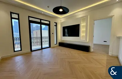 Apartment - 2 Bedrooms - 3 Bathrooms for sale in Yansoon 6 - Yansoon - Old Town - Dubai