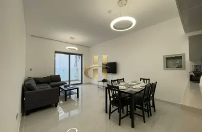 شقة - 2 غرف نوم - 3 حمامات للايجار في الكوف - منطقة 11 - قرية الجميرا سركل - دبي شقة - 2 غرف نوم - 3 حمامات للايجار في الكوف - منطقة 11 - قرية الجميرا سركل - دبي