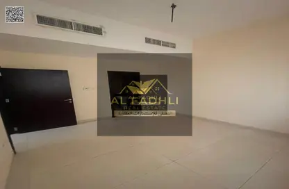 Apartment - 2 Bedrooms - 2 Bathrooms for rent in Al Jurf 2 - Al Jurf - Ajman Downtown - Ajman