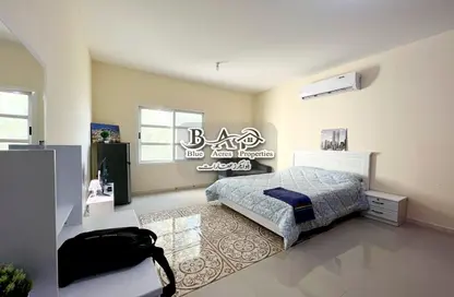 Room / Bedroom image for: Apartment - 1 Bathroom for rent in Al Khaleej Al Arabi Street - Al Bateen - Abu Dhabi, Image 1