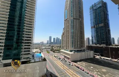 Apartment - 2 Bedrooms - 3 Bathrooms for sale in Marina Pinnacle - Dubai Marina - Dubai