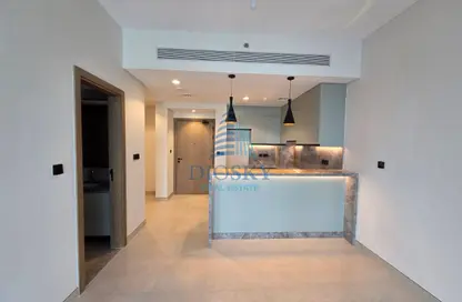 شقة - غرفة نوم - 1 حمام للايجار في جولف جيت - داماك هيلز - دبي شقة - غرفة نوم - 1 حمام للايجار في جولف جيت - داماك هيلز - دبي