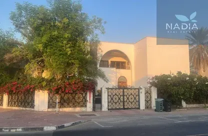 فيلا - 5 غرف نوم - 7 حمامات للبيع في فلل الجميرا 2 - جميرا 2 - الجميرا - دبي