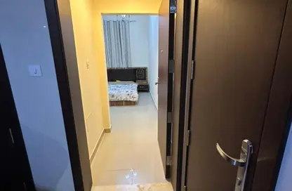 Apartment - Studio - 1 Bathroom for rent in Cornish Tower - Al Rumaila - Ajman