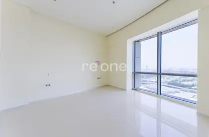 شقة - 2 غرف نوم - 2 حمامات للايجار في برج بارك - شارع الشيخ زايد - دبي