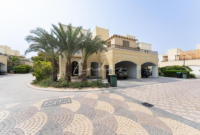 14220467 - Property Image 2