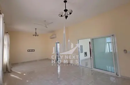 فيلا - 5 غرف نوم - 7 حمامات للايجار في المزهر 2 - المزهر - دبي