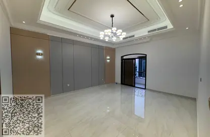 فيلا - 5 غرف نوم - 6 حمامات للايجار في أبراج الياسمين - جاردن سيتي - عجمان