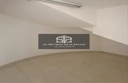 فيلا - 4 غرف نوم - 6 حمامات للايجار في الطويه - العين