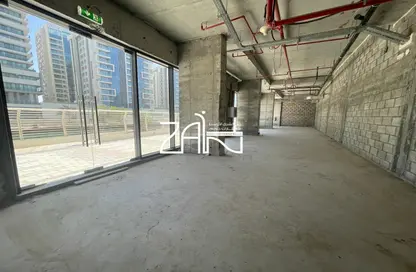 محل - استوديو - 1 حمام للايجار في سي 12 - شاطئ الراحة - أبوظبي