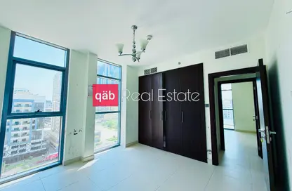 Apartment - 2 Bedrooms - 3 Bathrooms for rent in Jumeirah Garden City - Al Satwa - Dubai