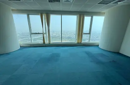 Office Space - Studio for rent in Churchill Towers - Business Bay - Dubai