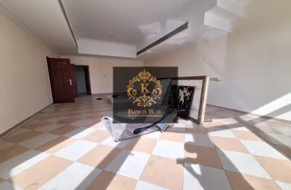 Apartment - 3 Bedrooms - 4 Bathrooms for rent in Airport Road - Abu Dhabi