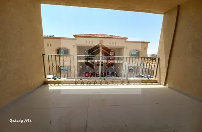 فيلا - 4 غرف نوم - 4 حمامات للايجار في اشارج - العين