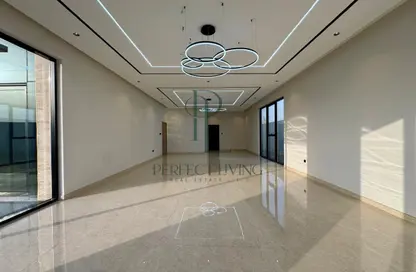 Villa - 5 Bedrooms - 6 Bathrooms for rent in Nad Al Sheba 4 - Nad Al Sheba - Dubai
