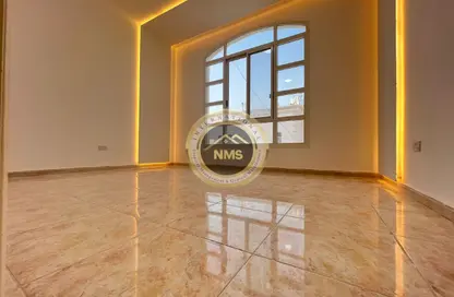 Apartment - 1 Bedroom - 1 Bathroom for rent in Between Two Bridges - Abu Dhabi